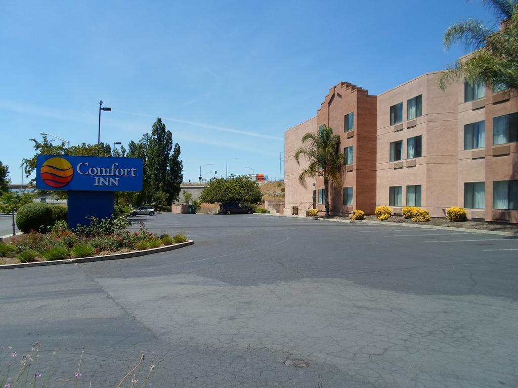 Comfort Inn Silicon Valley East Fremont Ngoại thất bức ảnh
