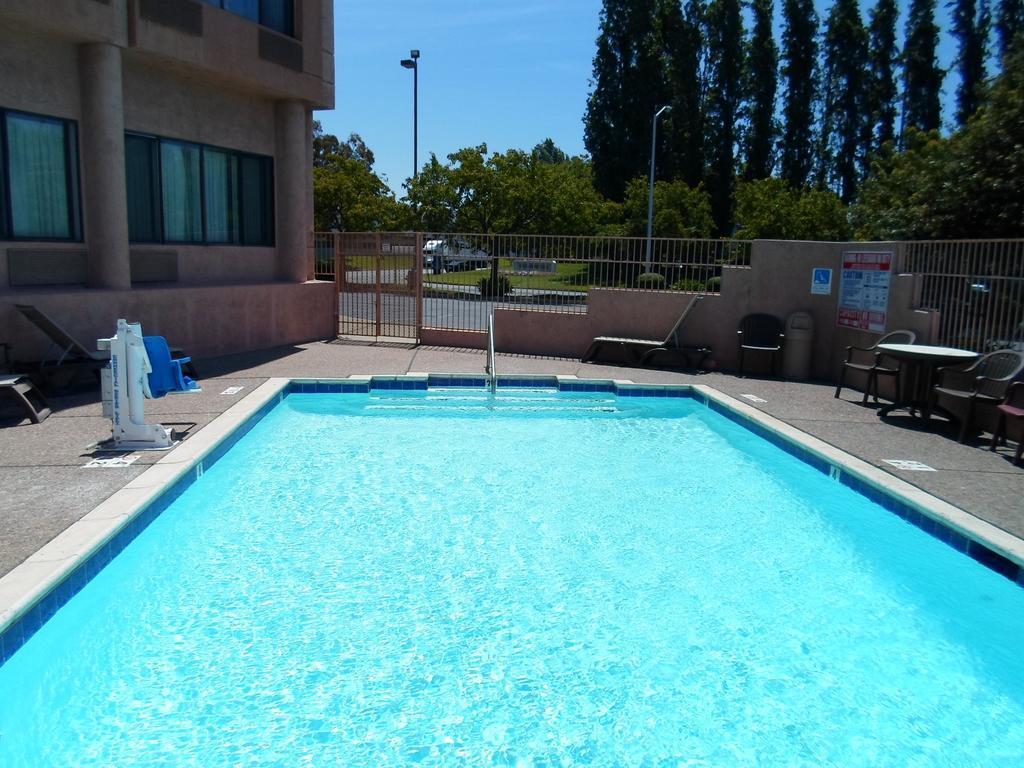 Comfort Inn Silicon Valley East Fremont Ngoại thất bức ảnh