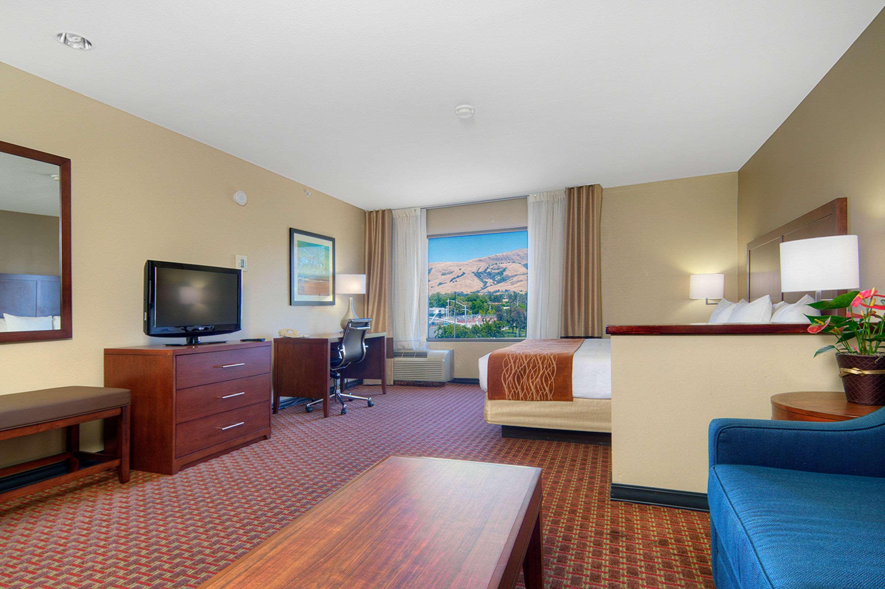 Comfort Inn Silicon Valley East Fremont Ngoại thất bức ảnh